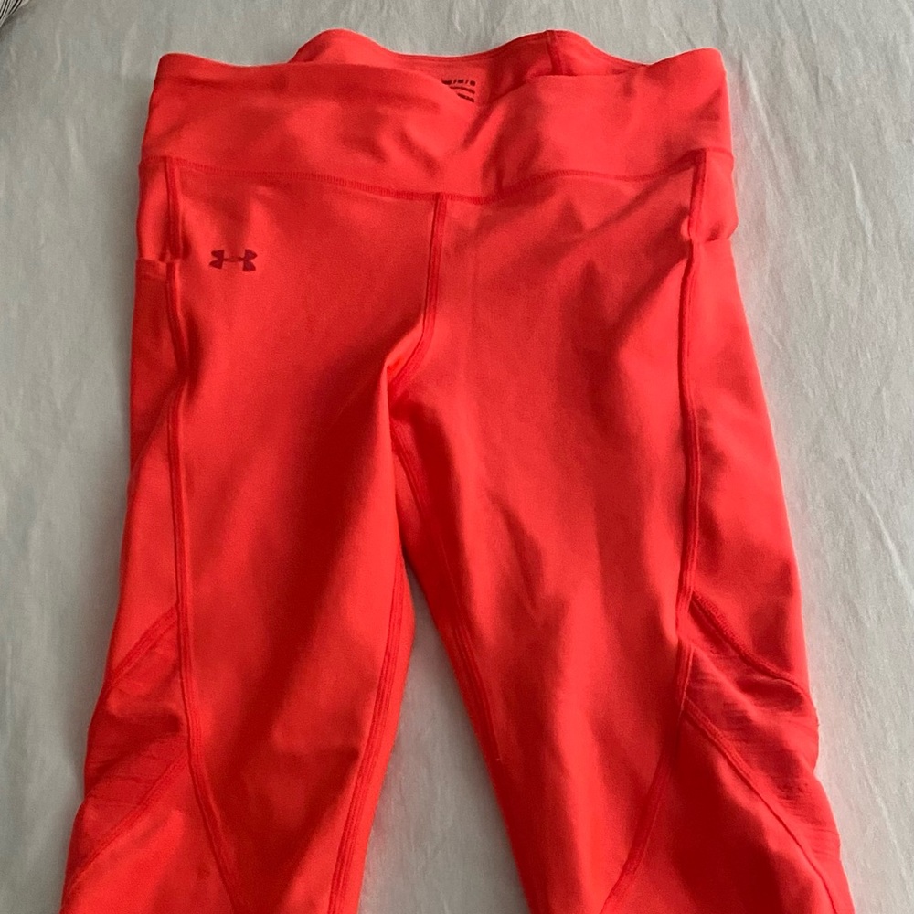 Under Armour Leggings (Size M)